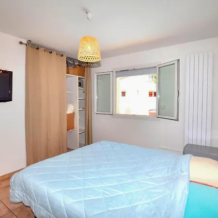 Ferienhaus Awesome In *